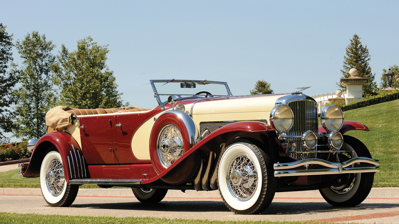 Illustration for article titled The Ten Most 'Murican Cars Ever Made